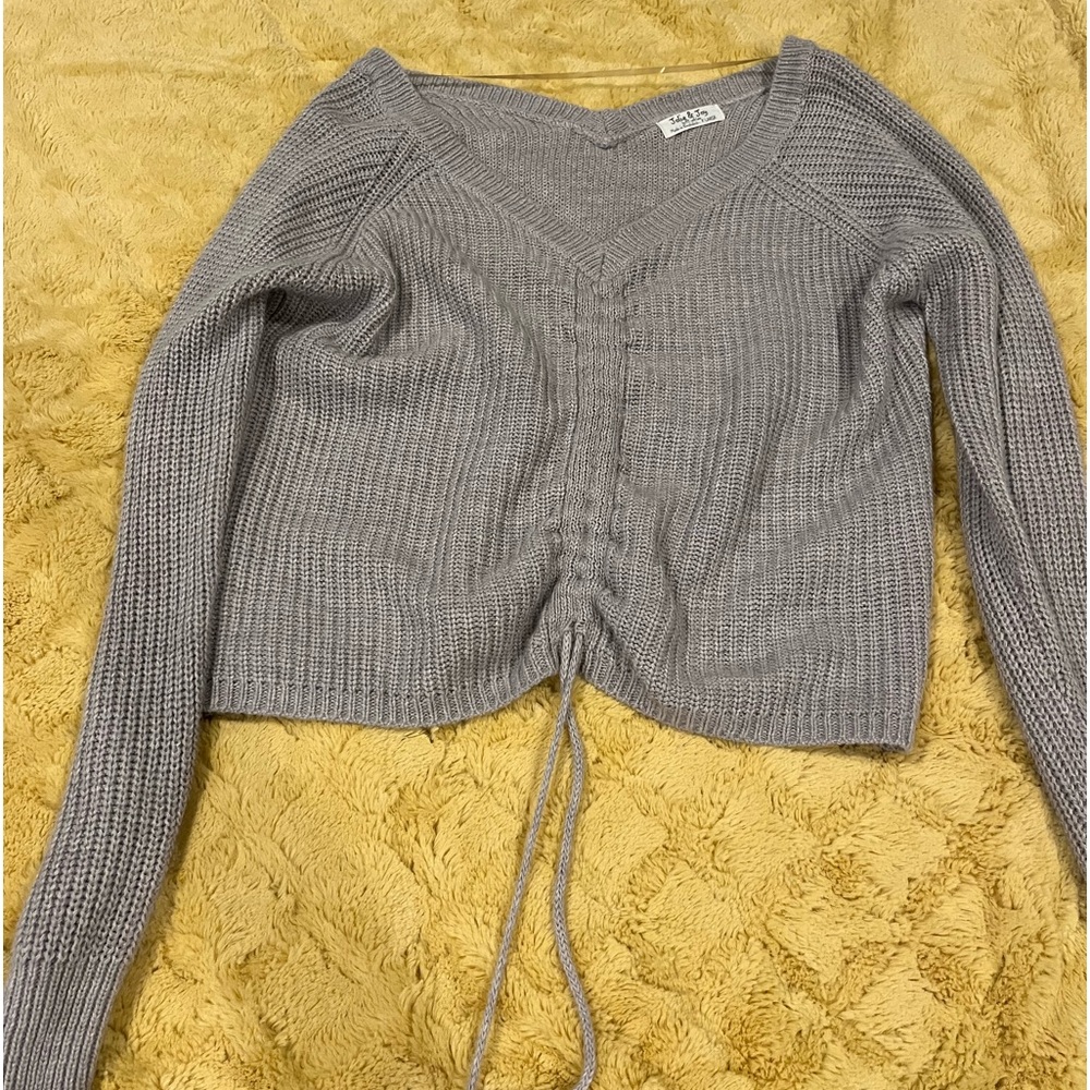 adjustable sweater